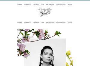 Paulinedarley.com